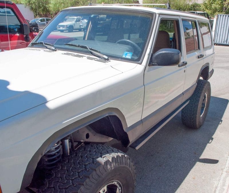 Rock Sliders | Jeep Cherokee XJ 84-01 - DirtBound Offroad